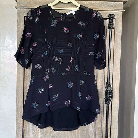 Veronica Beard Braden Papyrus Pintuck Sheer Chiffon Peplum Top size 4 - Picture 3 of 10